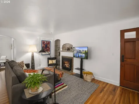 1409 NW 23rd Avenue Portland OR 97210
