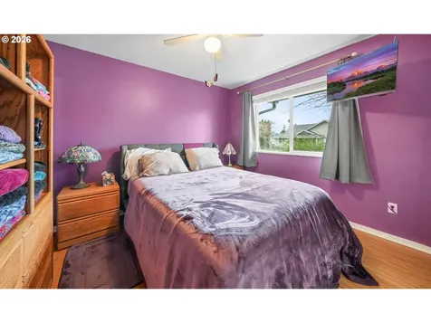 2102 S 8th Street Cottage Grove OR 97424