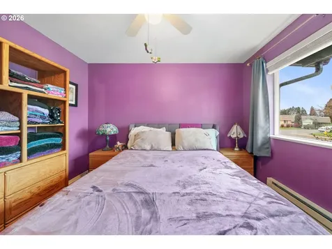 2102 S 8th Street Cottage Grove OR 97424