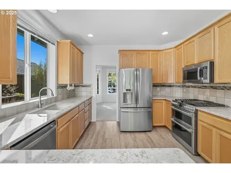 17359 SW Kinglet Drive Sherwood OR 97140