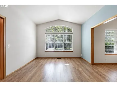 479 Taz Lane Eugene OR 97404