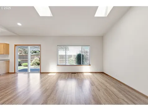 479 Taz Lane Eugene OR 97404