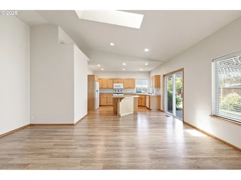 479 Taz Lane Eugene OR 97404