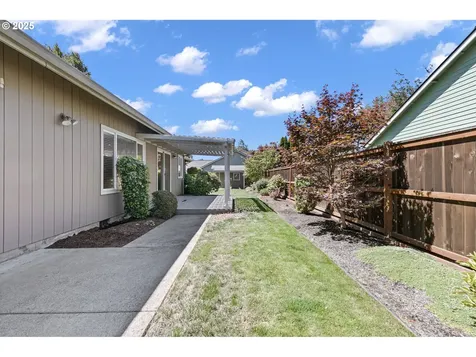 479 Taz Lane Eugene OR 97404