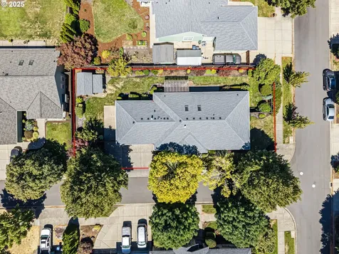 479 Taz Lane Eugene OR 97404