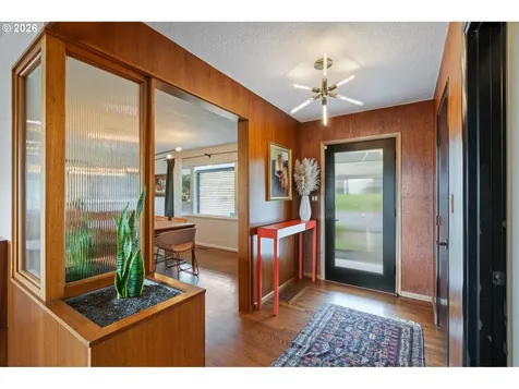 8110 SW Valley View Drive Portland OR 97225