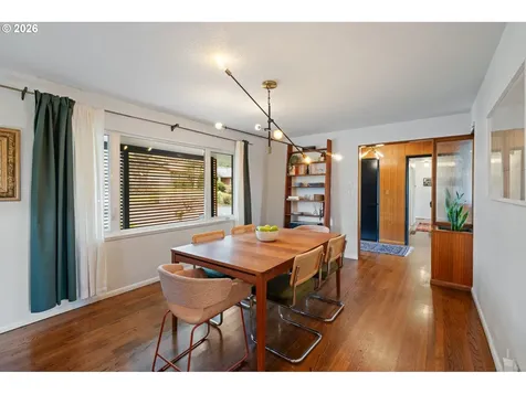 8110 SW Valley View Drive Portland OR 97225