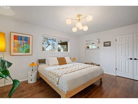 8110 SW Valley View Drive Portland OR 97225