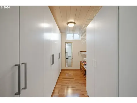 8110 SW Valley View Drive Portland OR 97225