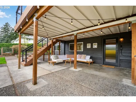 8110 SW Valley View Drive Portland OR 97225