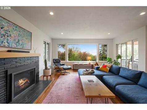 8110 SW Valley View Drive Portland OR 97225