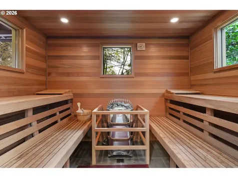 8110 SW Valley View Drive Portland OR 97225