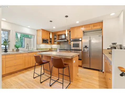 1420 NE 16th Avenue Portland OR 97232