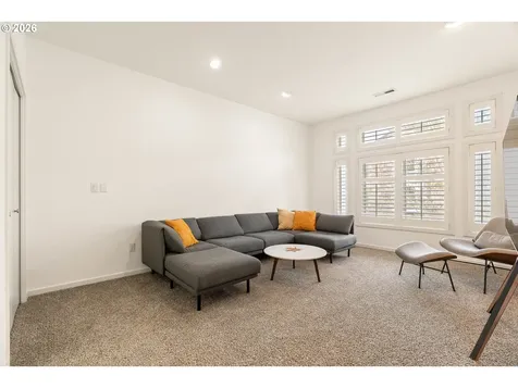 1420 NE 16th Avenue Portland OR 97232