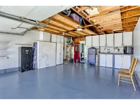 2233 Country Club Terrace Woodburn OR 97071