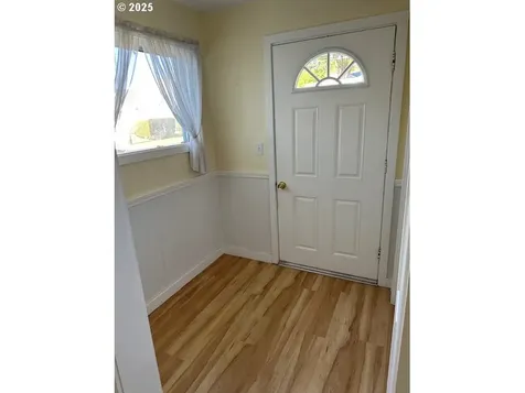 1413 Union Avenue North Bend OR 97459
