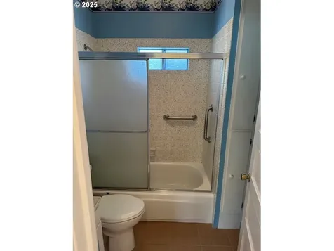 1413 Union Avenue North Bend OR 97459