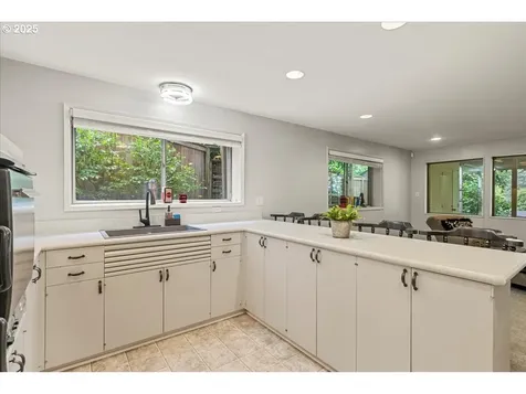17455 Blue Heron Road Lake Oswego OR 97034