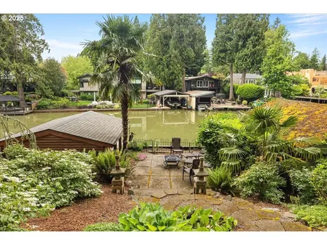 17455 Blue Heron Road Lake Oswego OR 97034