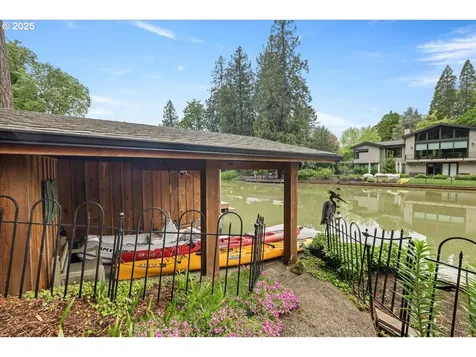 17455 Blue Heron Road Lake Oswego OR 97034
