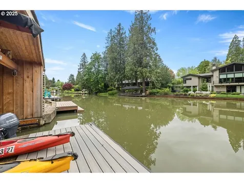 17455 Blue Heron Road Lake Oswego OR 97034