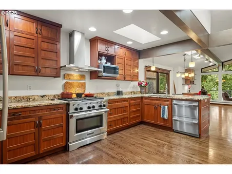 17455 Blue Heron Road Lake Oswego OR 97034