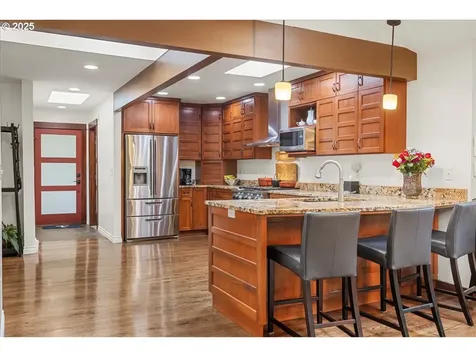 17455 Blue Heron Road Lake Oswego OR 97034