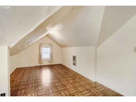 1135 B Street Washougal WA 98671