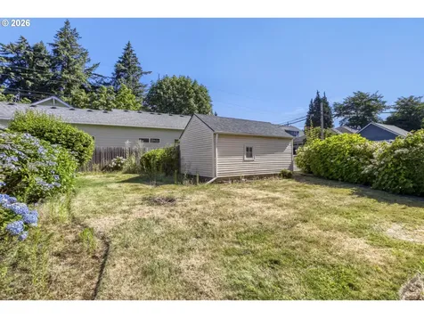 1135 B Street Washougal WA 98671