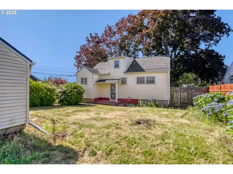 1135 B Street Washougal WA 98671