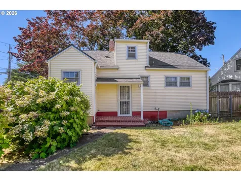 1135 B Street Washougal WA 98671