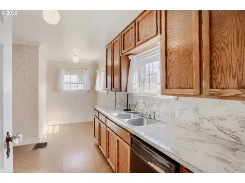 1135 B Street Washougal WA 98671