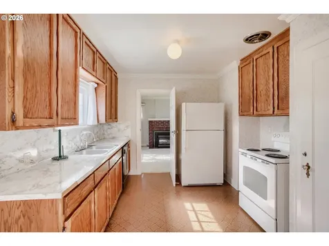 1135 B Street Washougal WA 98671