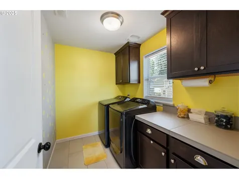 2820 SE Baker Avenue Gresham OR 97080