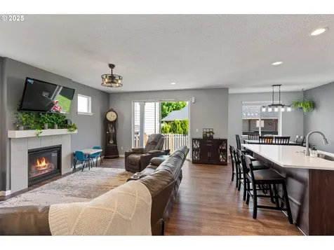 2820 SE Baker Avenue Gresham OR 97080