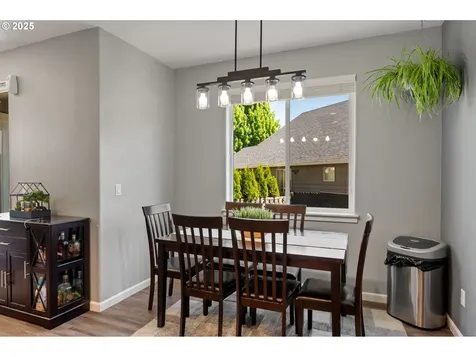 2820 SE Baker Avenue Gresham OR 97080
