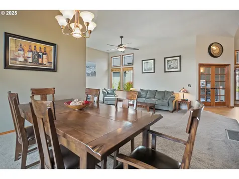 2597 NE Roberts Place Gresham OR 97030