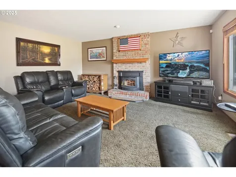 2597 NE Roberts Place Gresham OR 97030