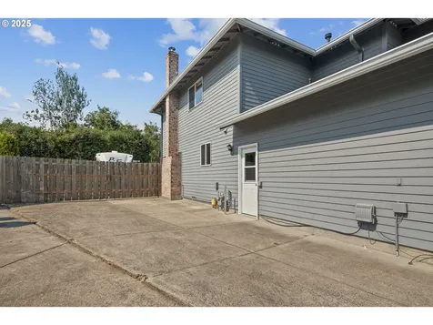 2597 NE Roberts Place Gresham OR 97030