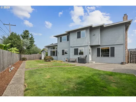 2597 NE Roberts Place Gresham OR 97030