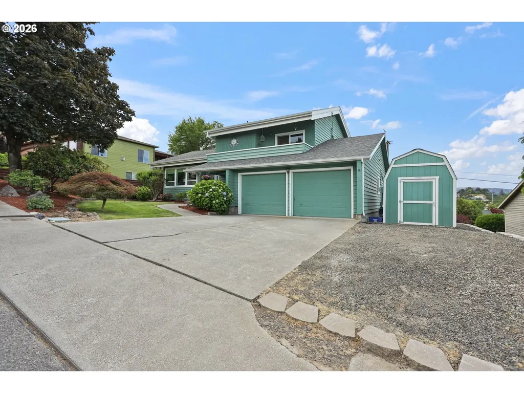 2007 View Court The Dalles OR 97058