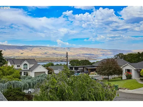 2007 View Court The Dalles OR 97058