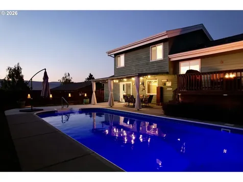 2007 View Court The Dalles OR 97058