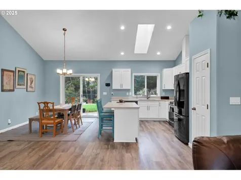 9 White Tail Court Florence OR 97439