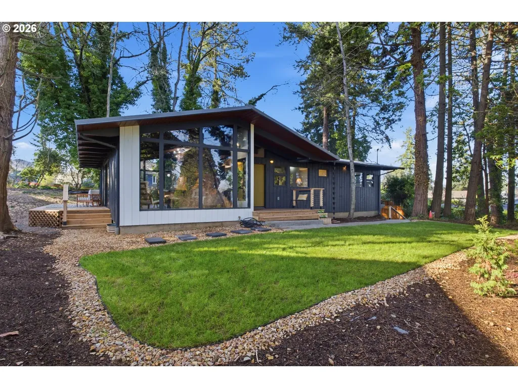 927 Kingwood Drive NW Salem OR 97304