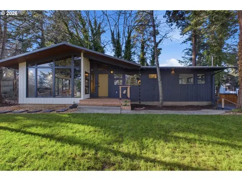 927 Kingwood Drive NW Salem OR 97304