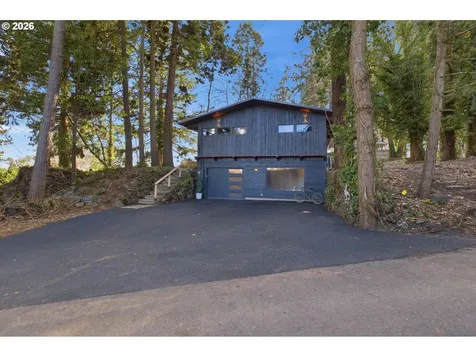 927 Kingwood Drive NW Salem OR 97304