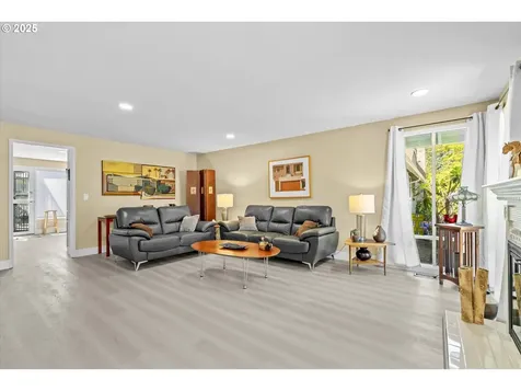 5305 SW Colony Court Beaverton OR 97005