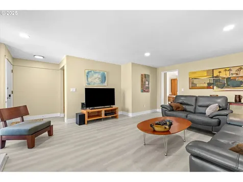 5305 SW Colony Court Beaverton OR 97005