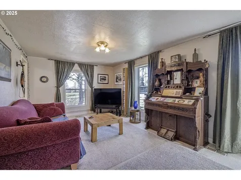 2403 15th Avenue Forest Grove OR 97116